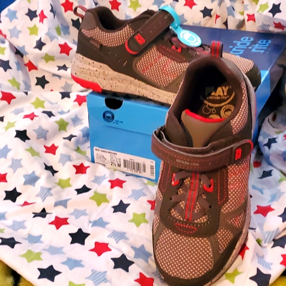 Made to Play by Stride Rite 2.5M